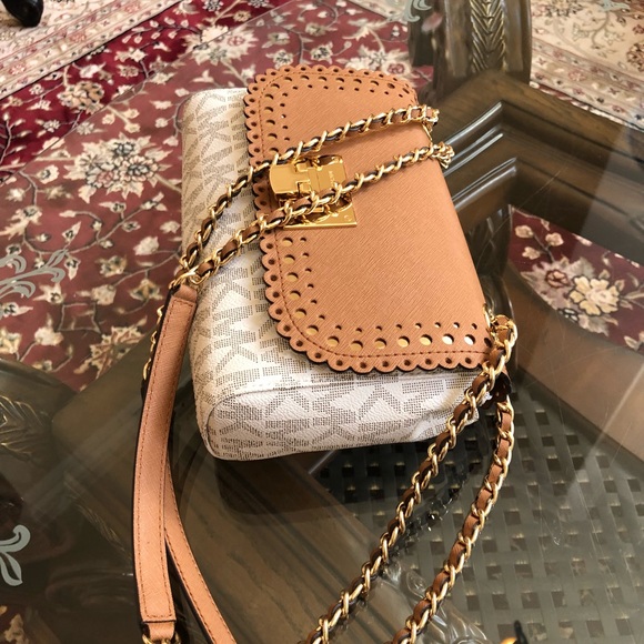 NWT - Picture 6 of 8